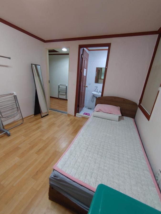 Hotel White House Seul Esterno foto
